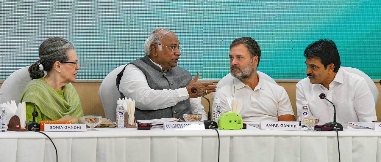 Kharge recalled after independence, the Congress party's first manifesto was released under the leadership of Pandit Jawaharlal Nehru which was famously called 