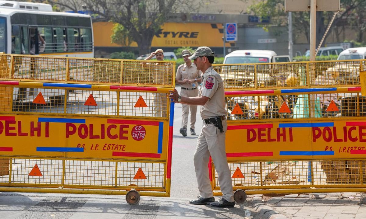 Delhi: Traffic police to crack down on drunken driving on Holi