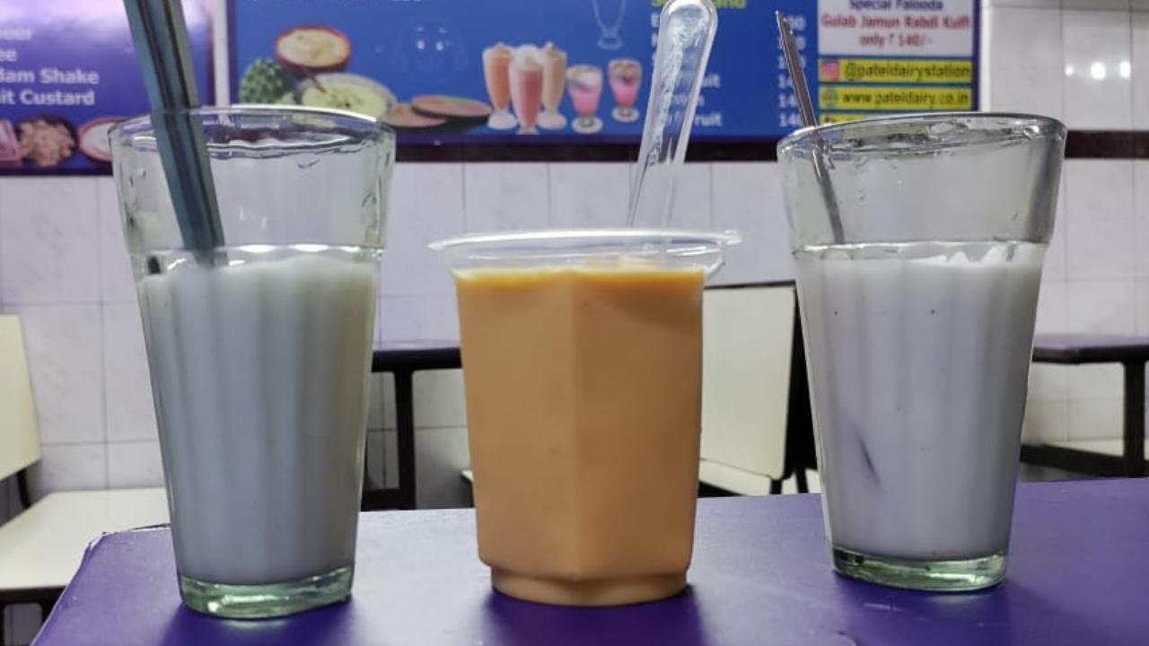 Patel DairyIt is impossible to come to Vasai West, be near Parvati Cross and not stop by Patel Dairy for their lassi and basundi. Being a top seller, you can end your walk with either the Lassi with cream (Half - Rs 30, Full – Rs 60) or Mango Lassi (Rs 50). While the regular lassi is delicious and creamy, it is available in half and full, and works perfectly well, if you have eaten a lot but still have the craving for something sweet. On the other hand, the flavoured lassi-like mango is only available as a glass full and can be quite tempting, especially if you love mangoes.
Time: 6 am – 11 pmContact number: 90286 62274