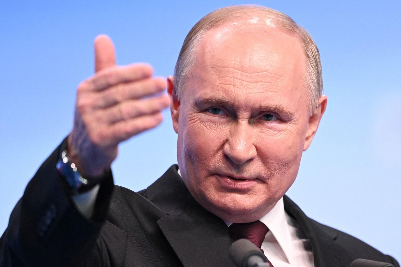 Putin received more votes in comparison to the 2018 elections where he bagged 76.69 per cent of the total votes counted. The performance of the other candidates was lower than that of the previous competitors of Russian President Vladimir Putin in 2018, according to reports