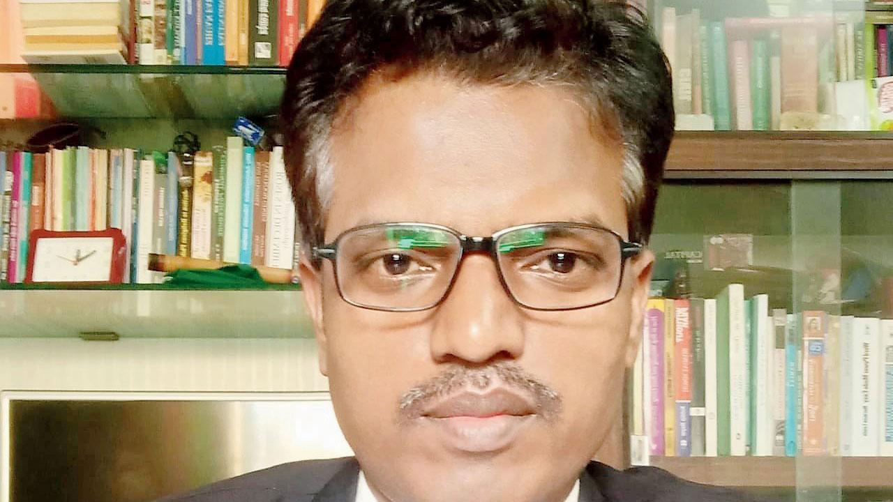Advocate Rajeshwar Panchal, the applicant’s lawyer