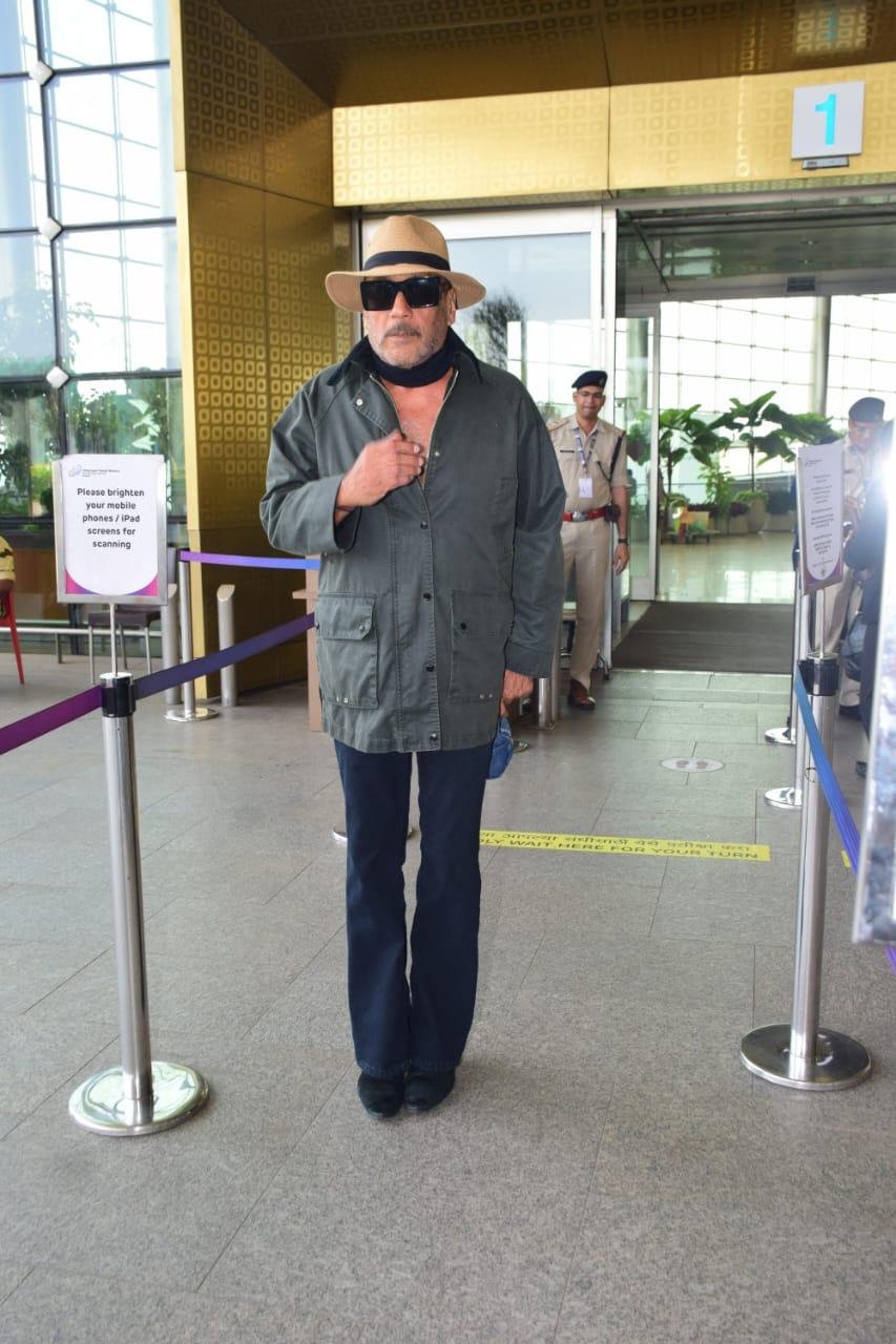 Jackie Shroff was clicked at the airport