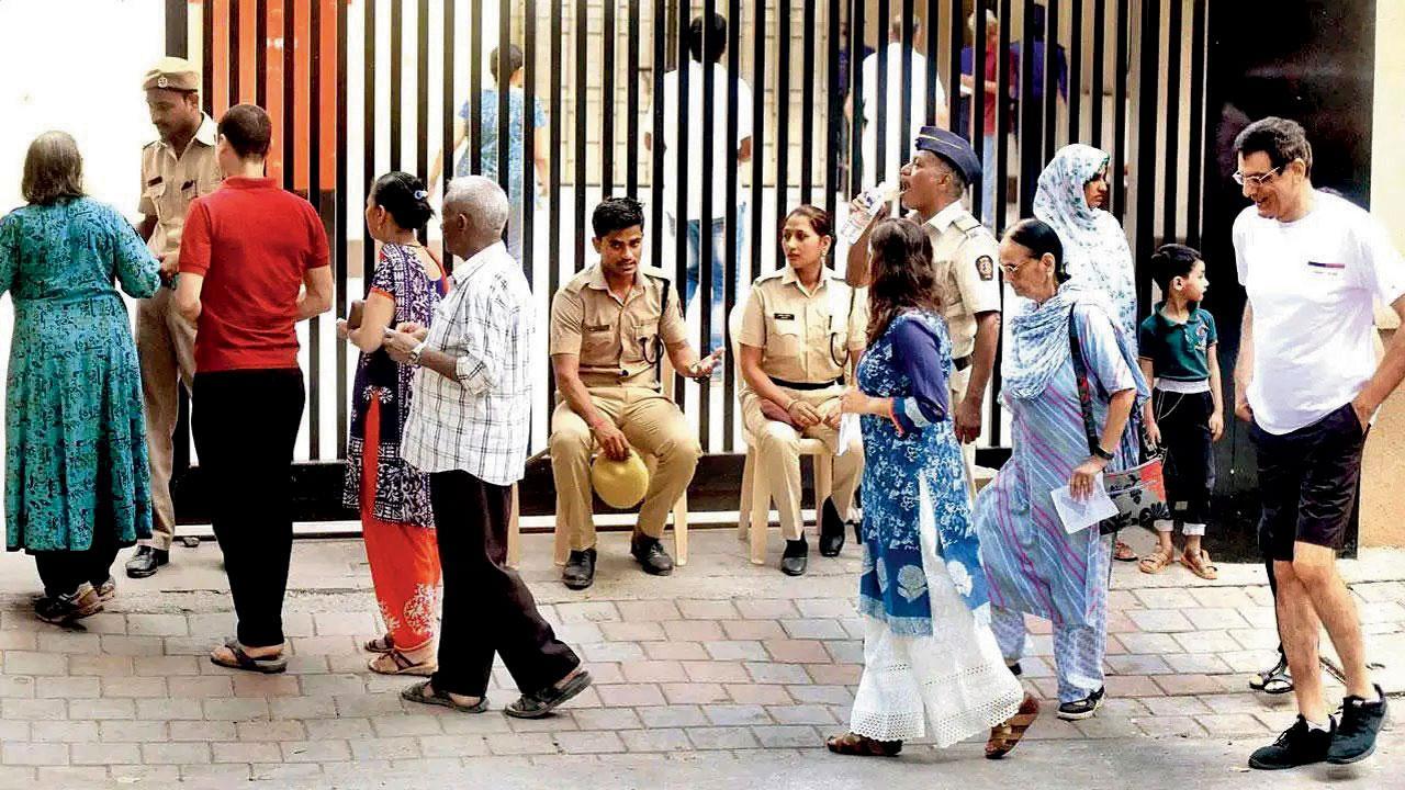 Error in digital system left Mumbai doctors worried over election duties