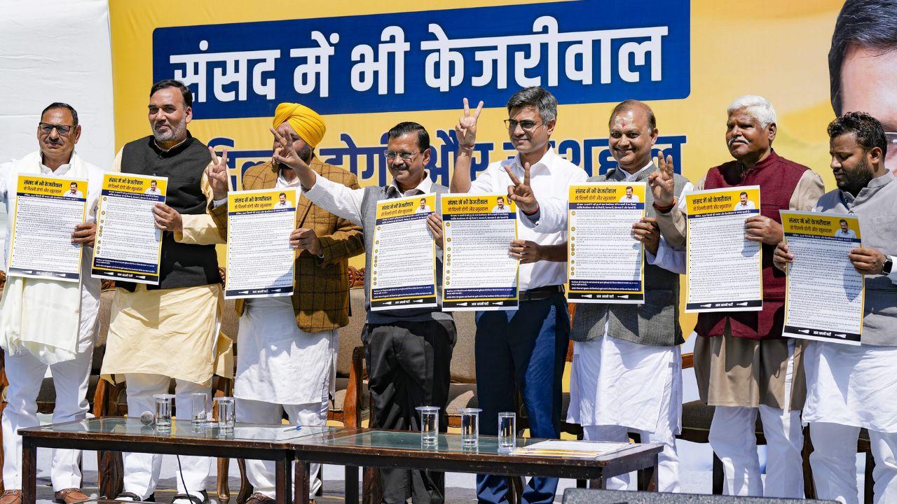 The campaign launch took place at the AAP headquarters on DDU Marg in New Delhi, with the participation of party leaders and workers in attendance.