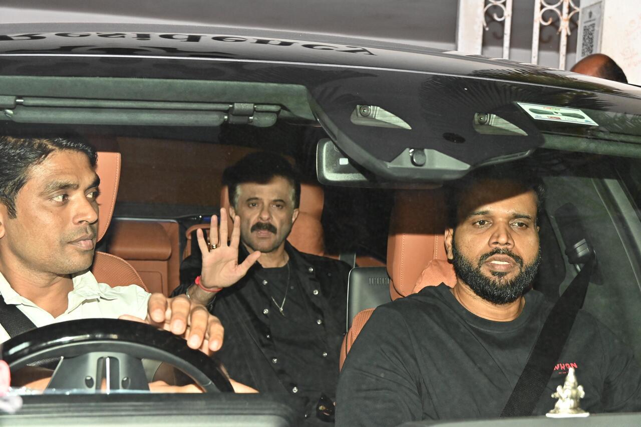 Sonam's dad and veteran actor Anil Kapoor, who will be seen in 'Subedaar' also arrived in a casual avatar. 