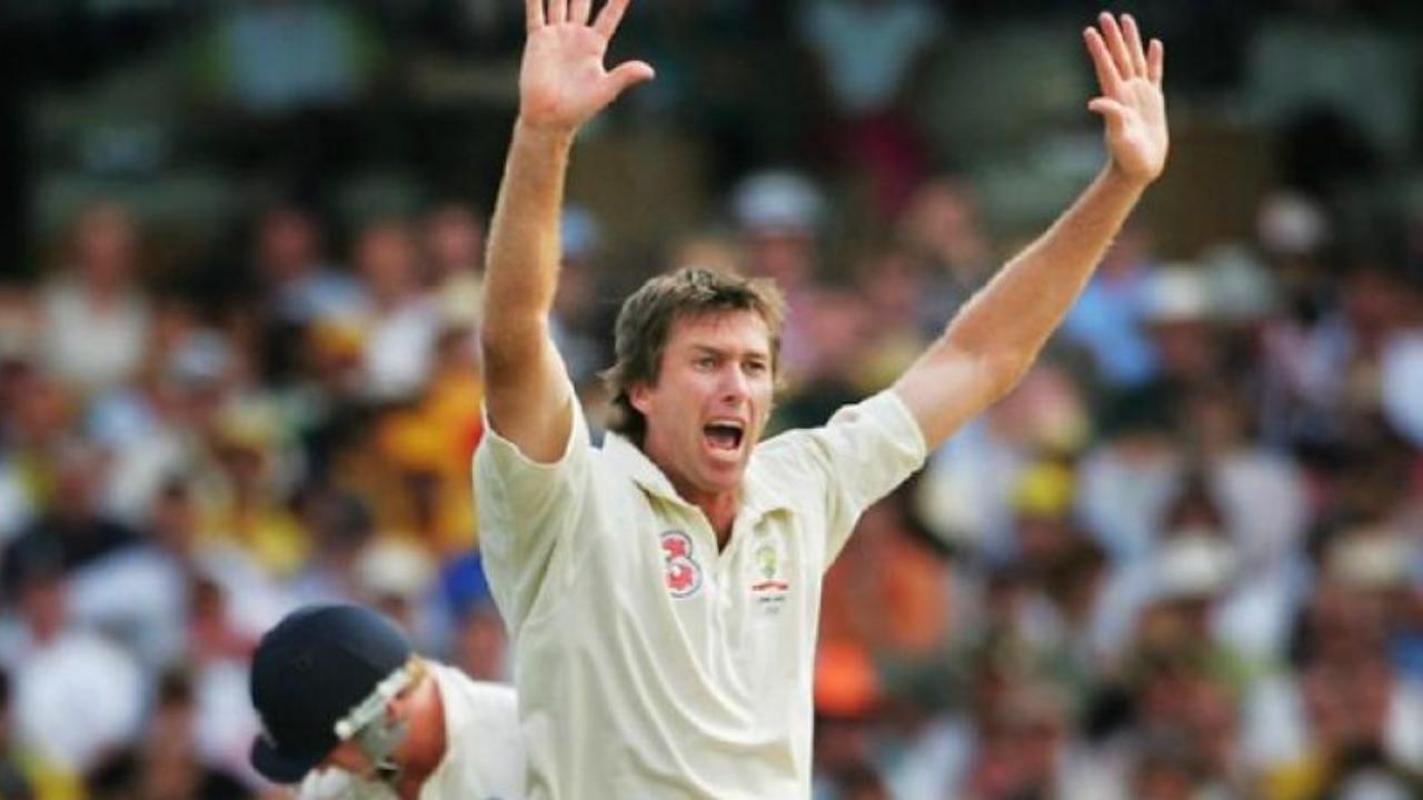 Glenn McGrath
Former Australian pacer Glenn McGrath made his appearance in test cricket for 124 matches. He has 563 wickets in the format including 28 four-wicket and 29 five-wicket hauls