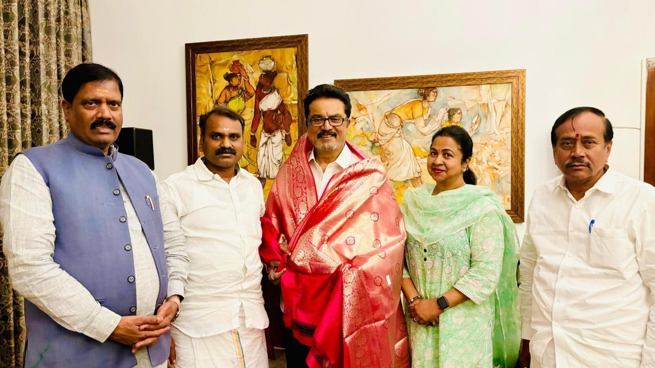Tamil actor Sarath Kumar merges his party with BJP