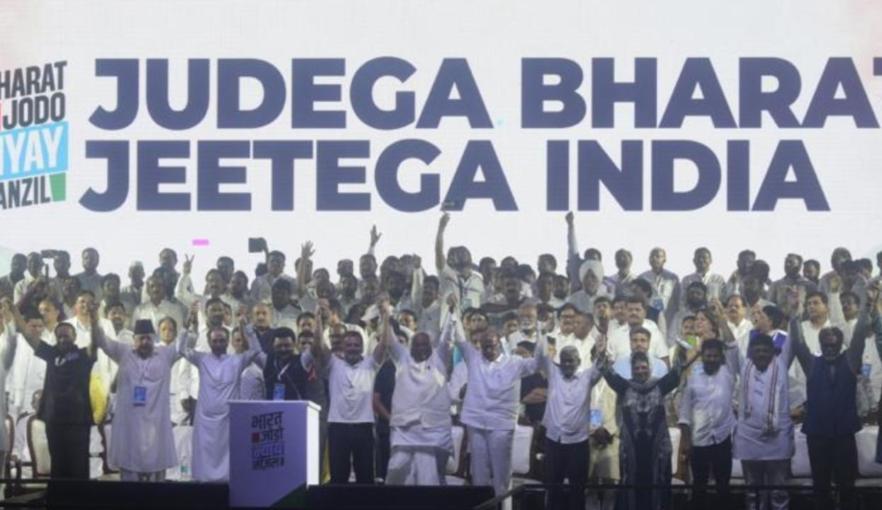 IN PHOTOS: INDIA bloc leaders' show of strength at Shivaji Park, Mumbai
