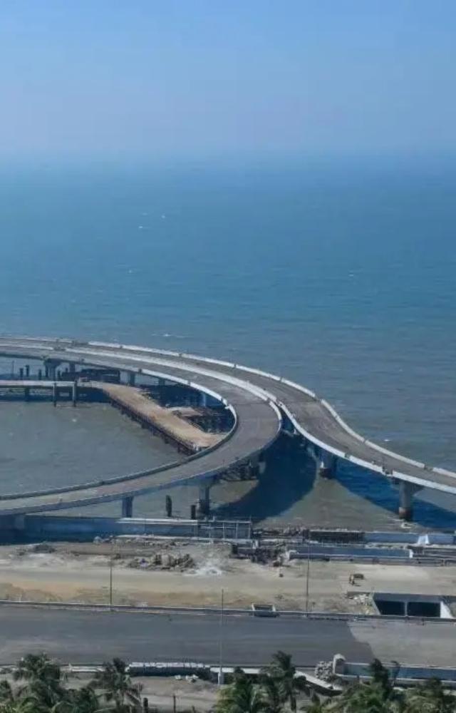 Key interchanges on coastal road phase 1