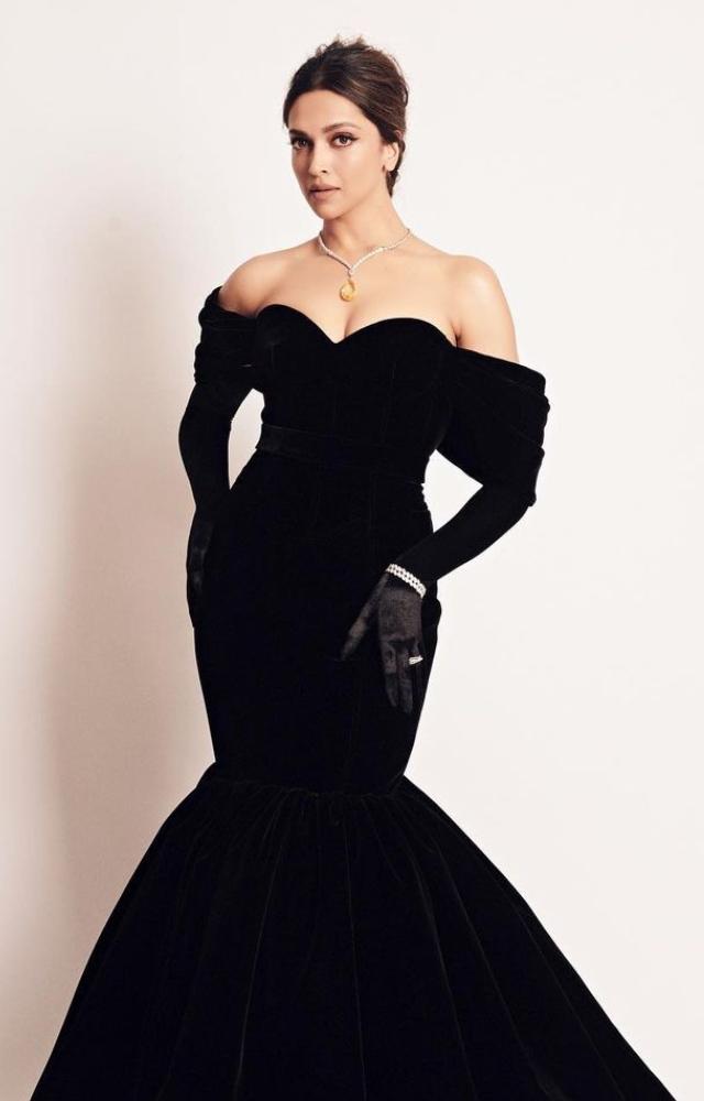 One can never forget Deepika Padukone`s black Louis Vuitton gown when she made her Oscars debut as a presenter. 