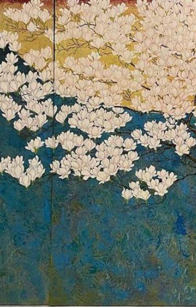 Through vivid strokes and enveloping hues of crimson, Shiihashi`s art captures the essence of existence, celebrating the beauty and preciousness of every moment