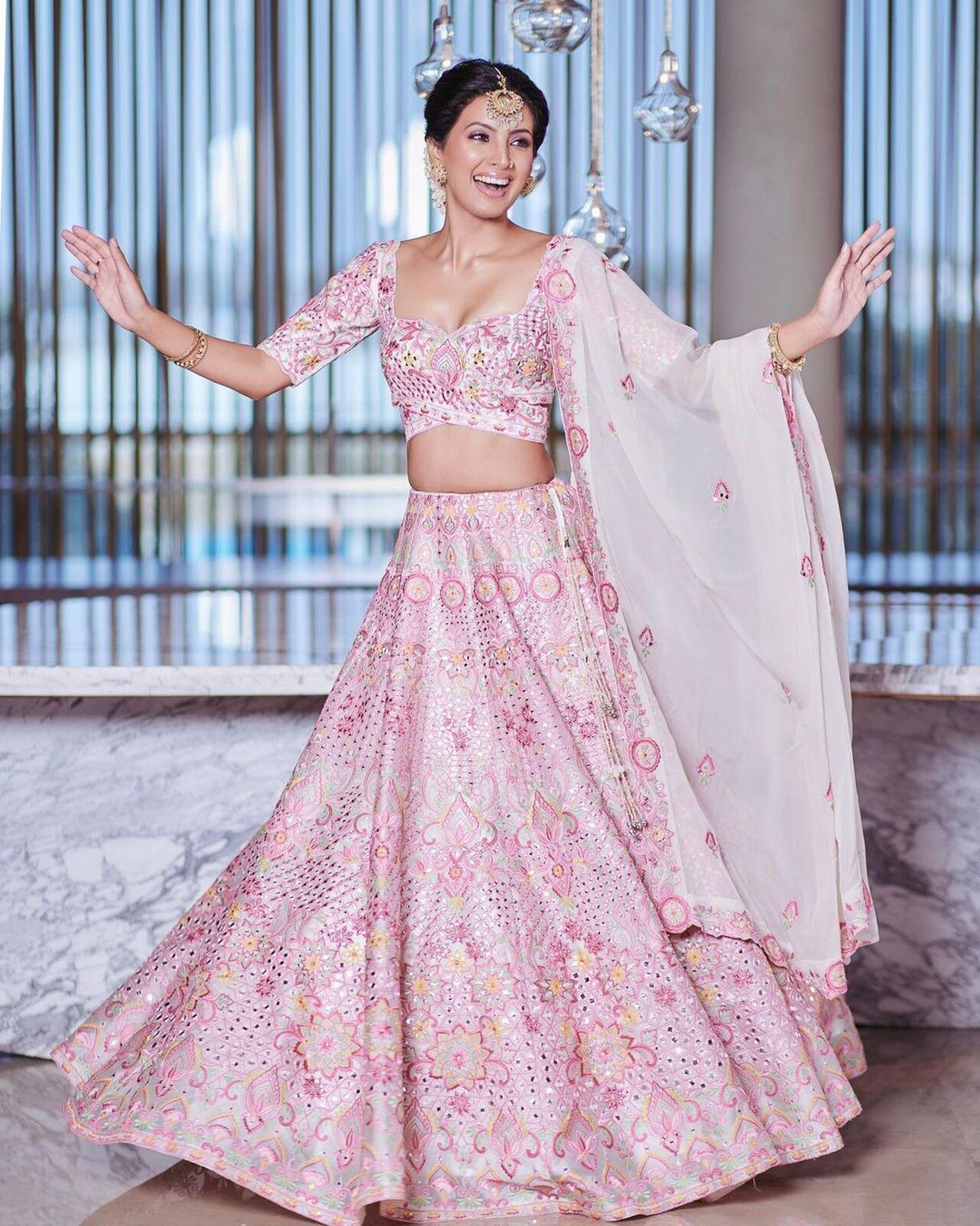 If you wish to amp up your style, try this pastel pink lehenga as your option this season. 