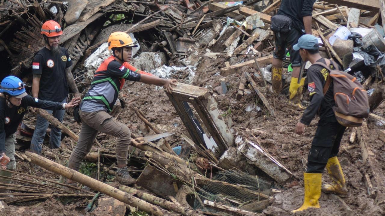 At least 9 missing, over 200 evacuated as landslide, flooding hits Java island