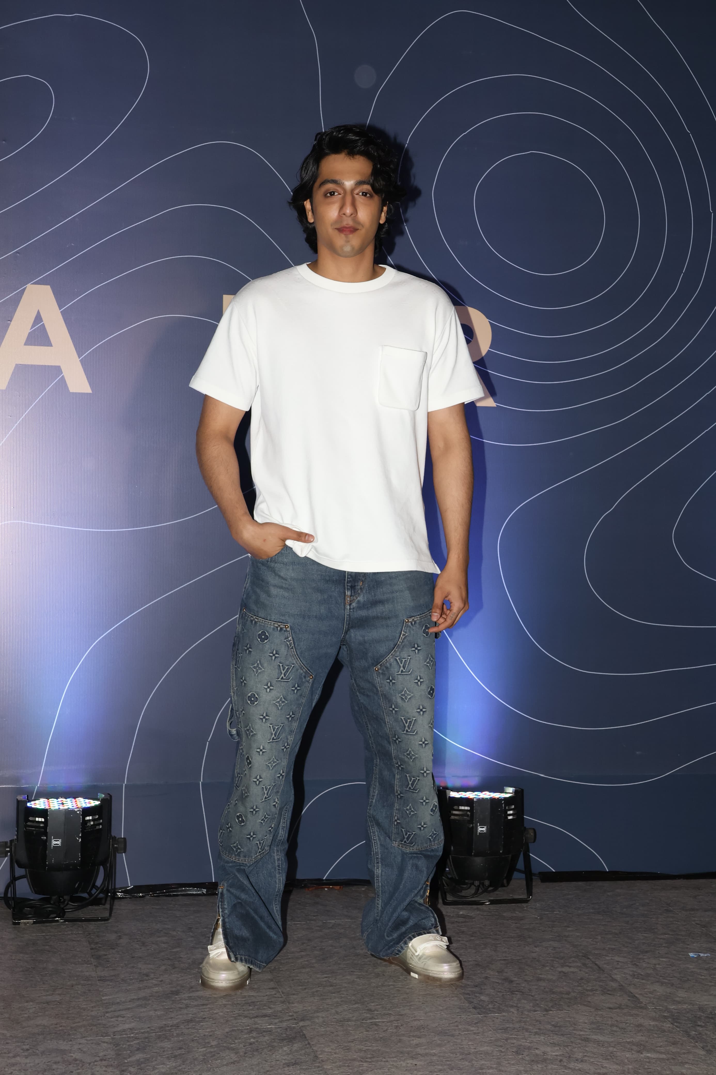 Ahaan Panday showed up at the party in a casual outfit which comprised of a white t-shirt and jeans