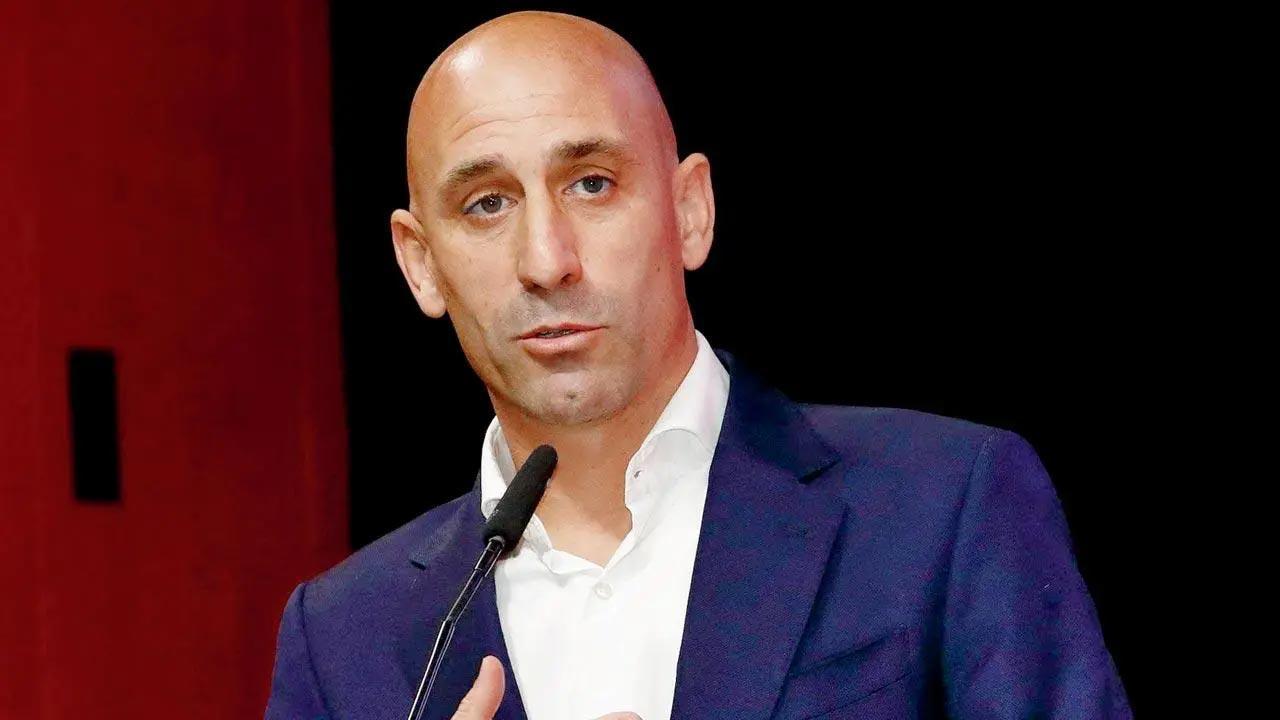 Rubiales will return to Spain for judicial probe