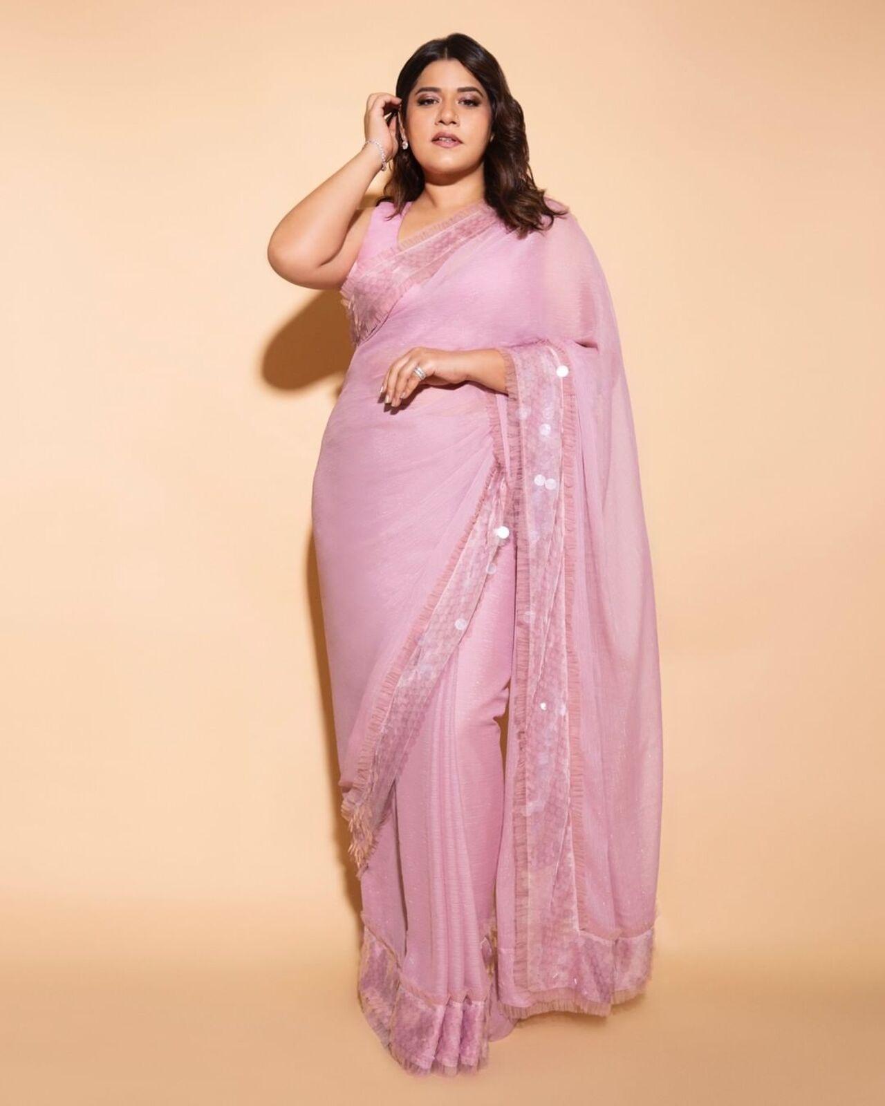 Shikha Talsania rocks this simple yet elegant and classy baby pink saree by Neeta Lulla