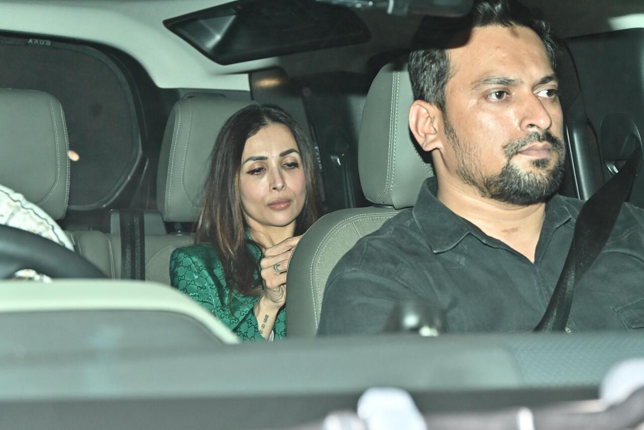 Meanwhile, his girlfriend Malaika Arora looked stunning in an emerald green outfit. 