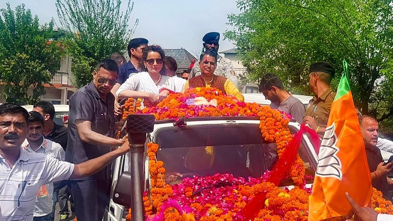 Kangana's support for BJP was never hidden, however her official entry in the party and politics was confirmed after BJP declared her as Lok Sabha candidate from Mandi, Himachal Pradesh