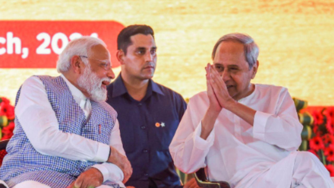 Odisha Chief Minister Naveen Patnaik and Union ministers Dharmendra Pradhan and Bishweswar Tudu joined PM Modi at the event.