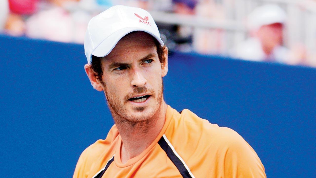 Murray says farewell to ‘tennis home’