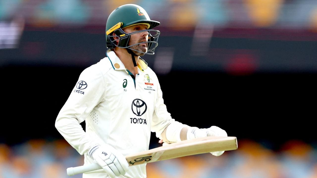 Nathon Lyon
Surprisingly, topping the list is Australia's lead spinner Nathan Lyon. He achieved the milestone in a test match against New Zealand. So far, featuring 128 test matches, the veteran has scored 1,501 runs without registering a single half-century. Lyon has also achieved the feat of completing 527 wickets in test cricket