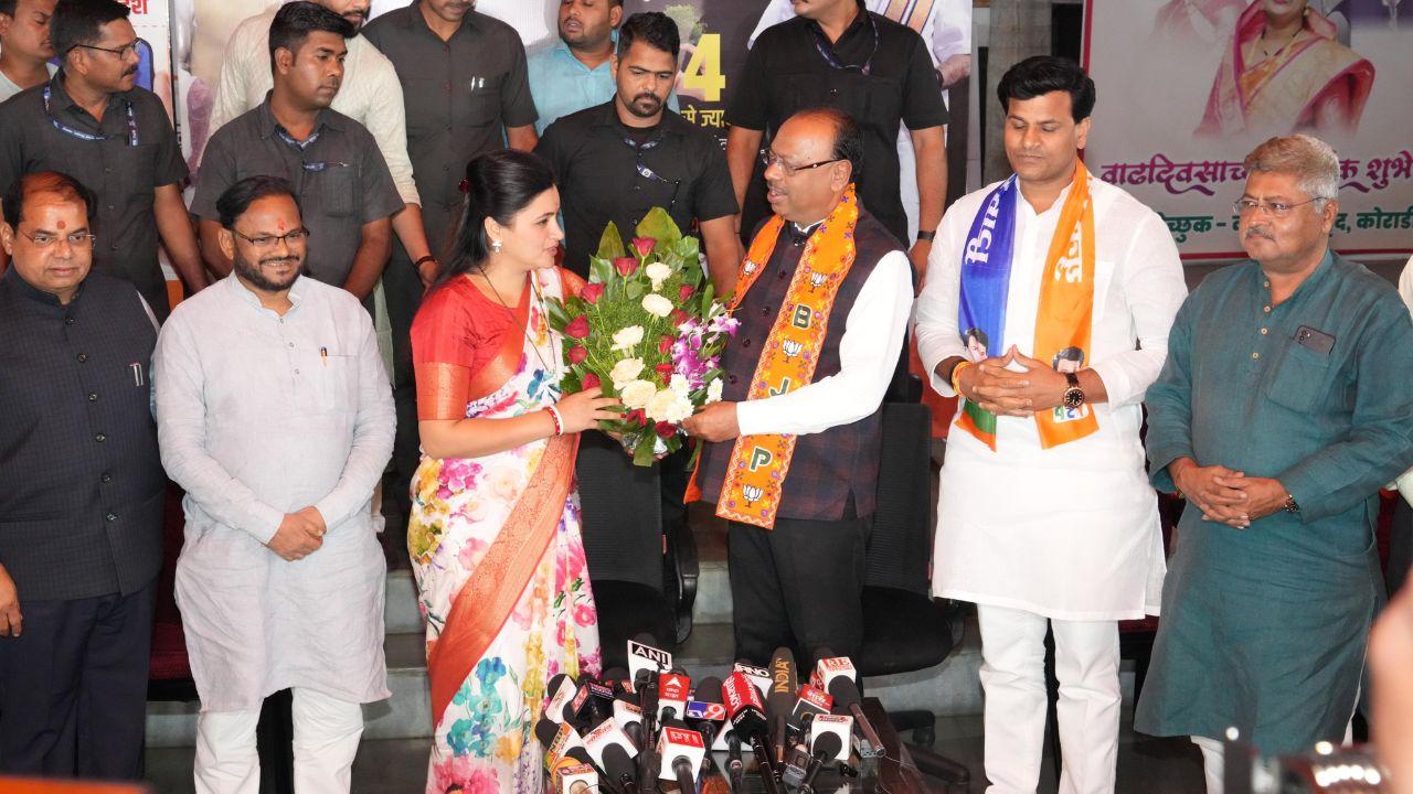 Navneet Rana, the current Amravati MP, joined the BJP on Wednesday and was announced as the party's candidate for the Lok Sabha elections 2024, sparking discontent among some ruling allies in Maharashtra.