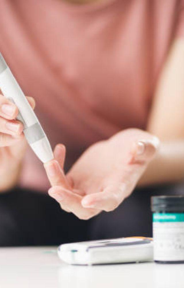 Gum disease can make it harder to control blood sugar levels, exacerbating diabetes symptoms and complications
