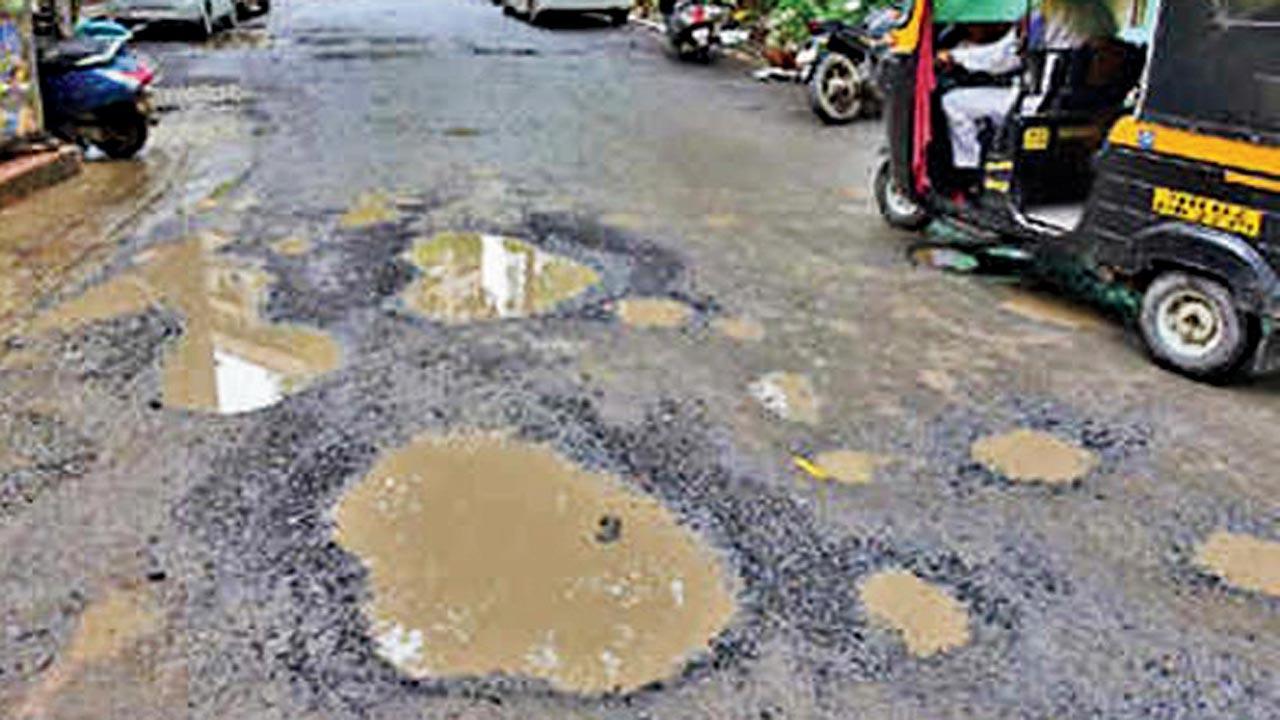 BMC ki guarantee: Potholes this year, too