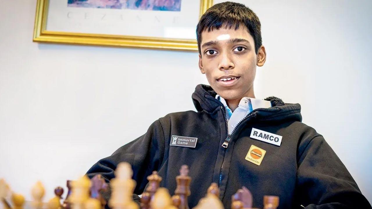 Prague masters Indian trio draw on dull day