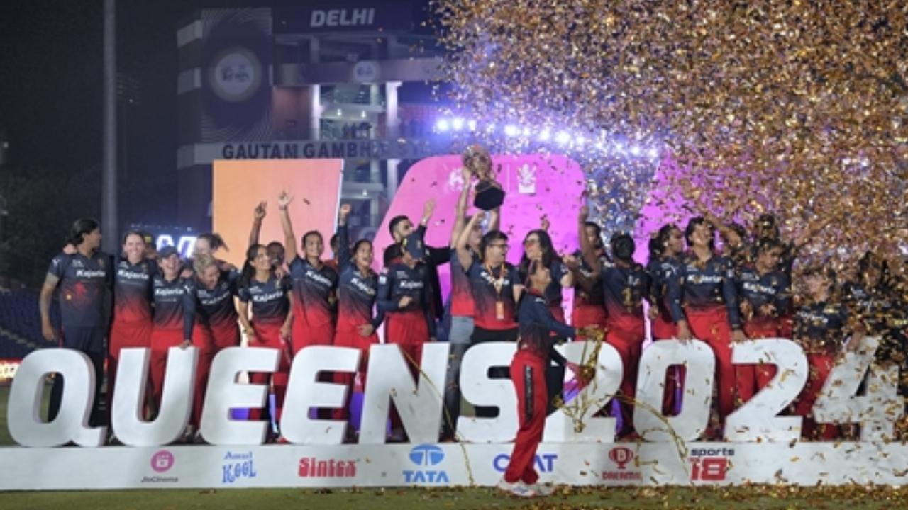 Royal Challengers Banglore celebratin the win against Delhi Capitals after the finals of the WPL 2024 (Pic: PTI)