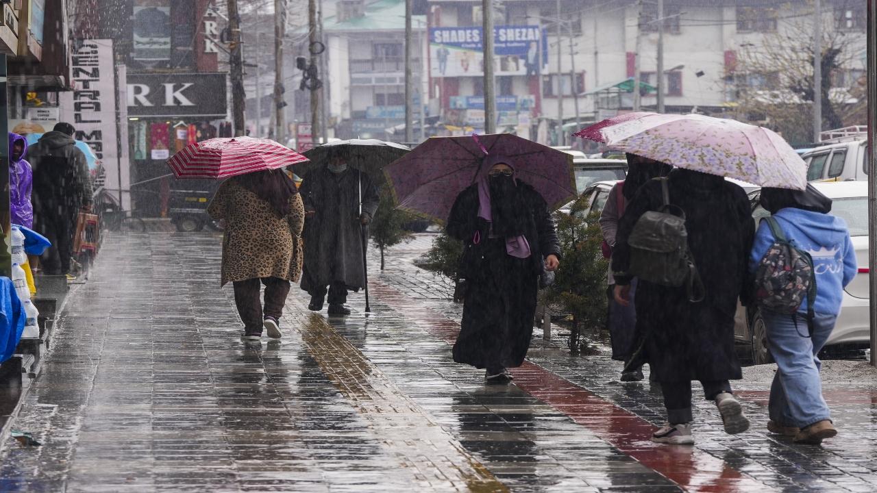 The Met department has said widespread moderate rain or snow is expected over most places of Jammu and Kashmir till late on Saturday, after which there will be a gradual improvement in the weather
