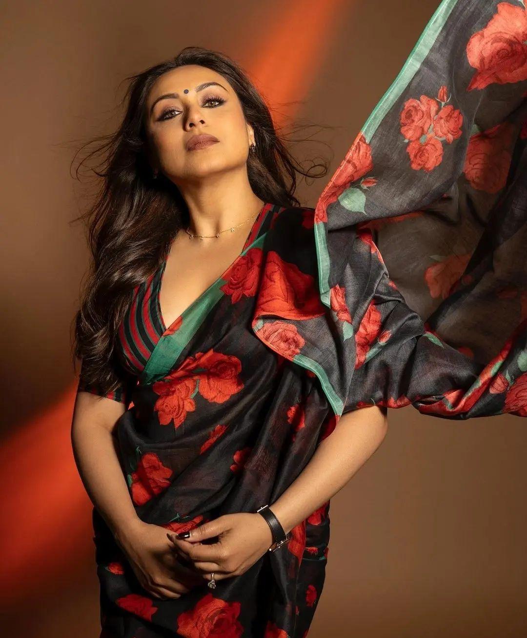 Rani Mukerji proves that floral never goes out of style in this beautiful saree