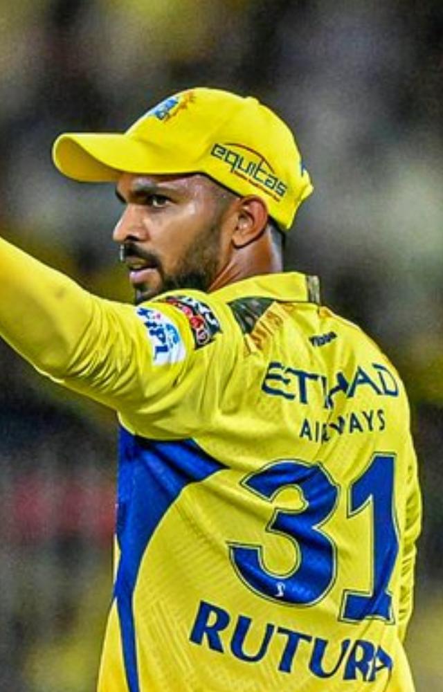 Captain Ruturaj Gaikwad shouldered Rachin during the innings. Gaikwad too smashed 46 runs off 36 balls including 5 fours and 1 six