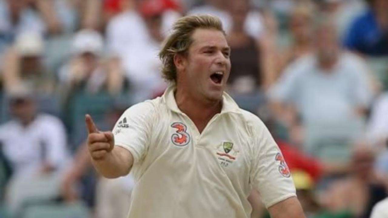 Shane Warne was one of the greatest ever spinners to have played the sport. The Australian spin wizard is the second-fastest-ever bowler in Test cricket history to complete 700 wickets. Warne achieved the milestone in just 144 matches 