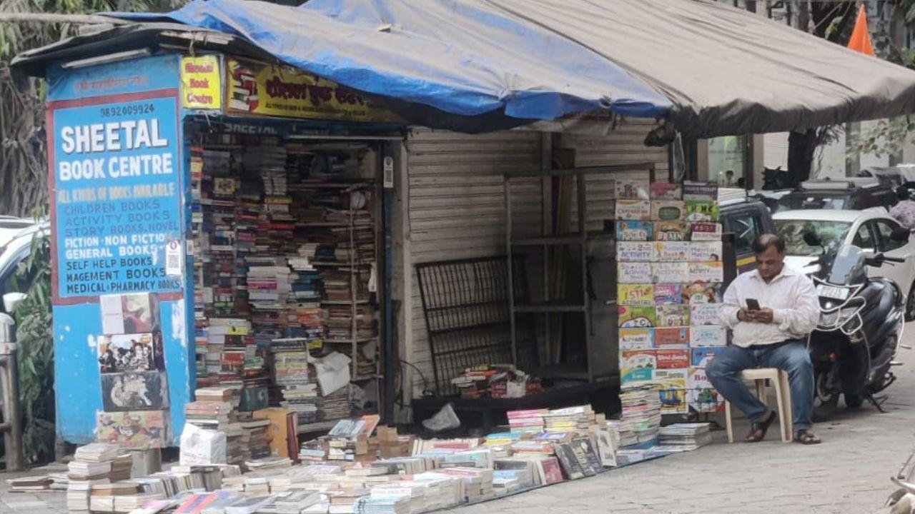 This Matunga bookseller caters to book lovers across India using social media