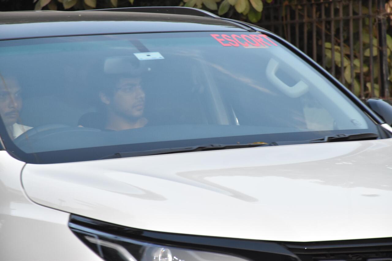 Aryan Khan was spotted in a car in Bandra