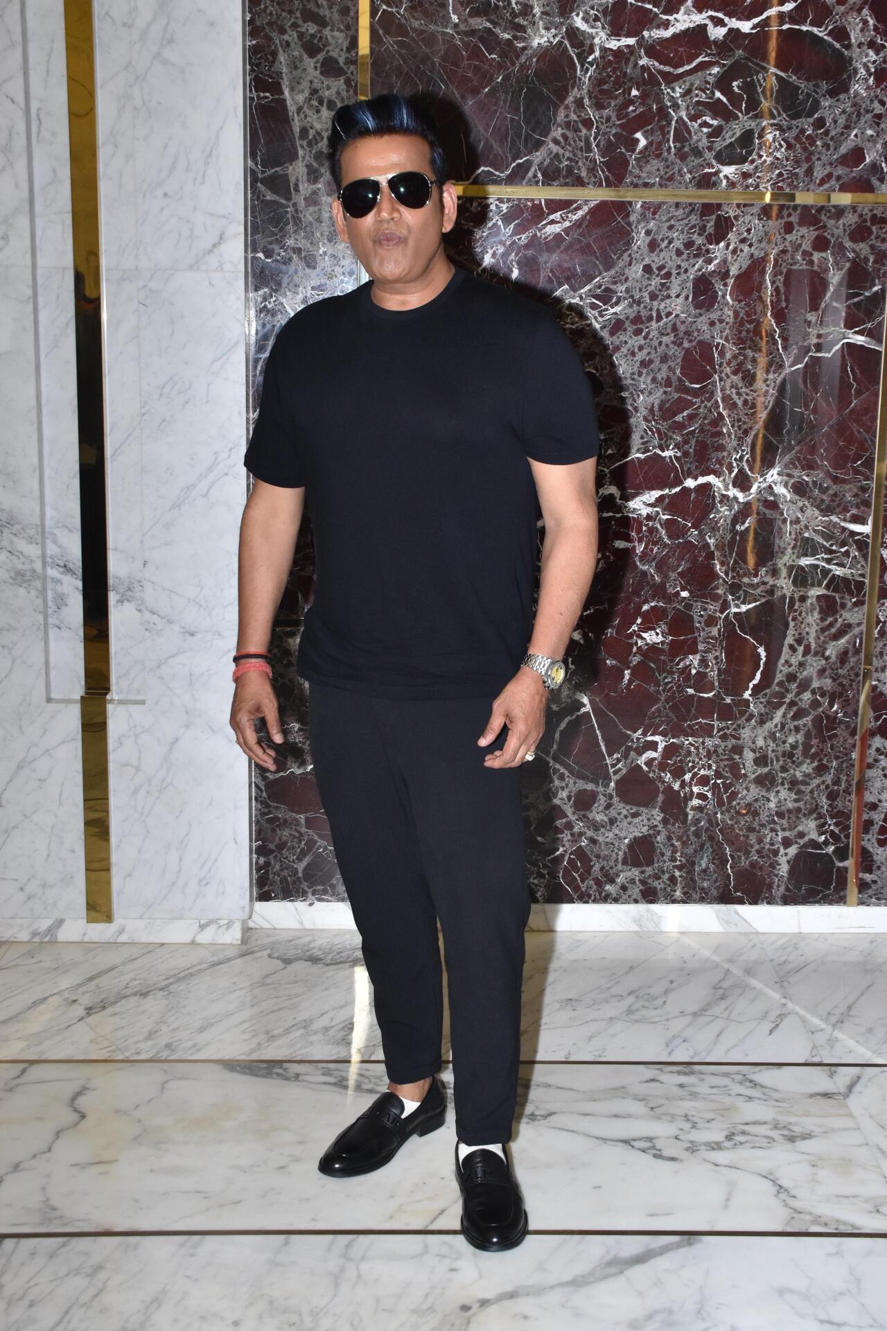 Ravi Kishan was spotted in blue hair highlights in the city