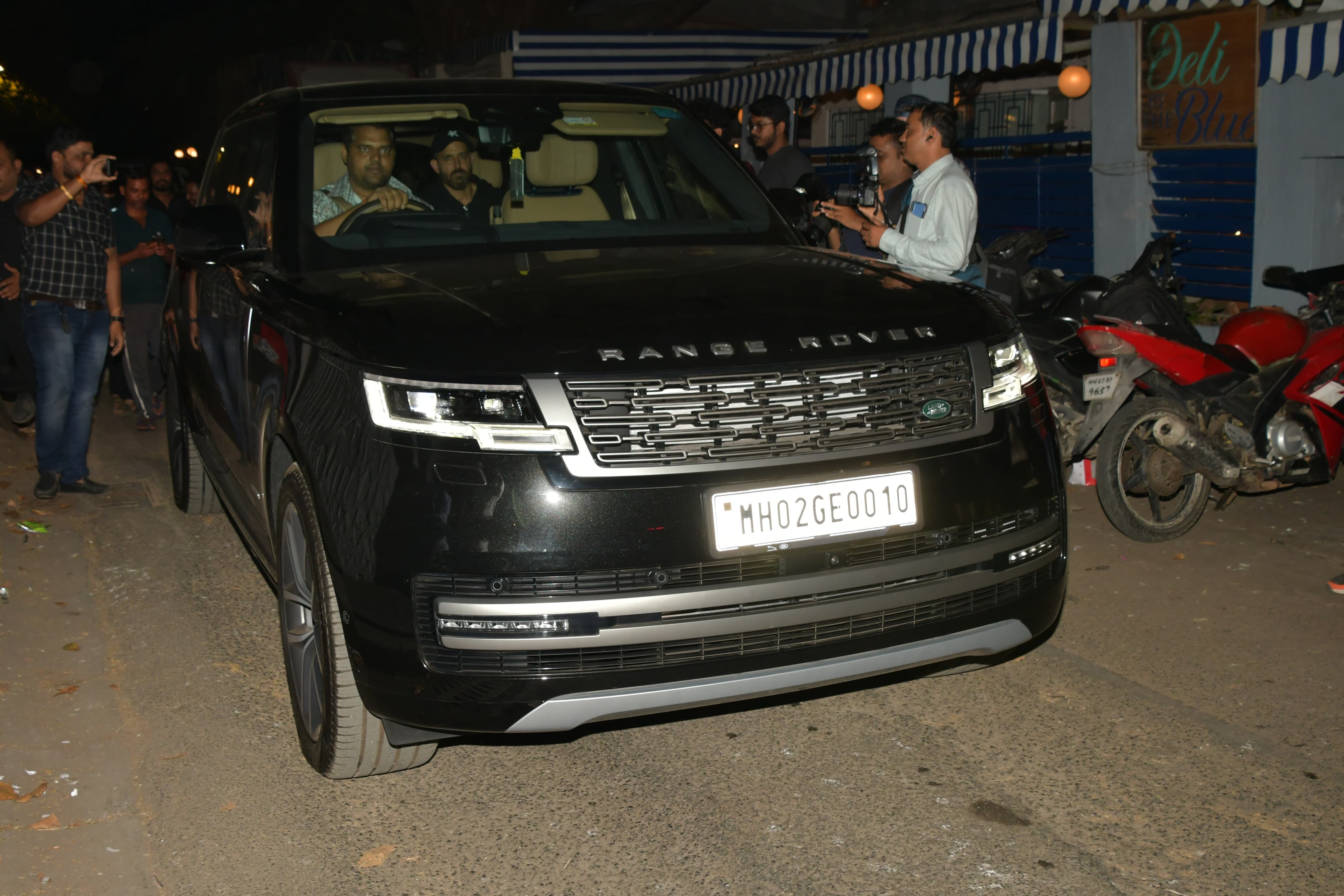 As per various outlets, Hrithik Roshan brought home a new car today