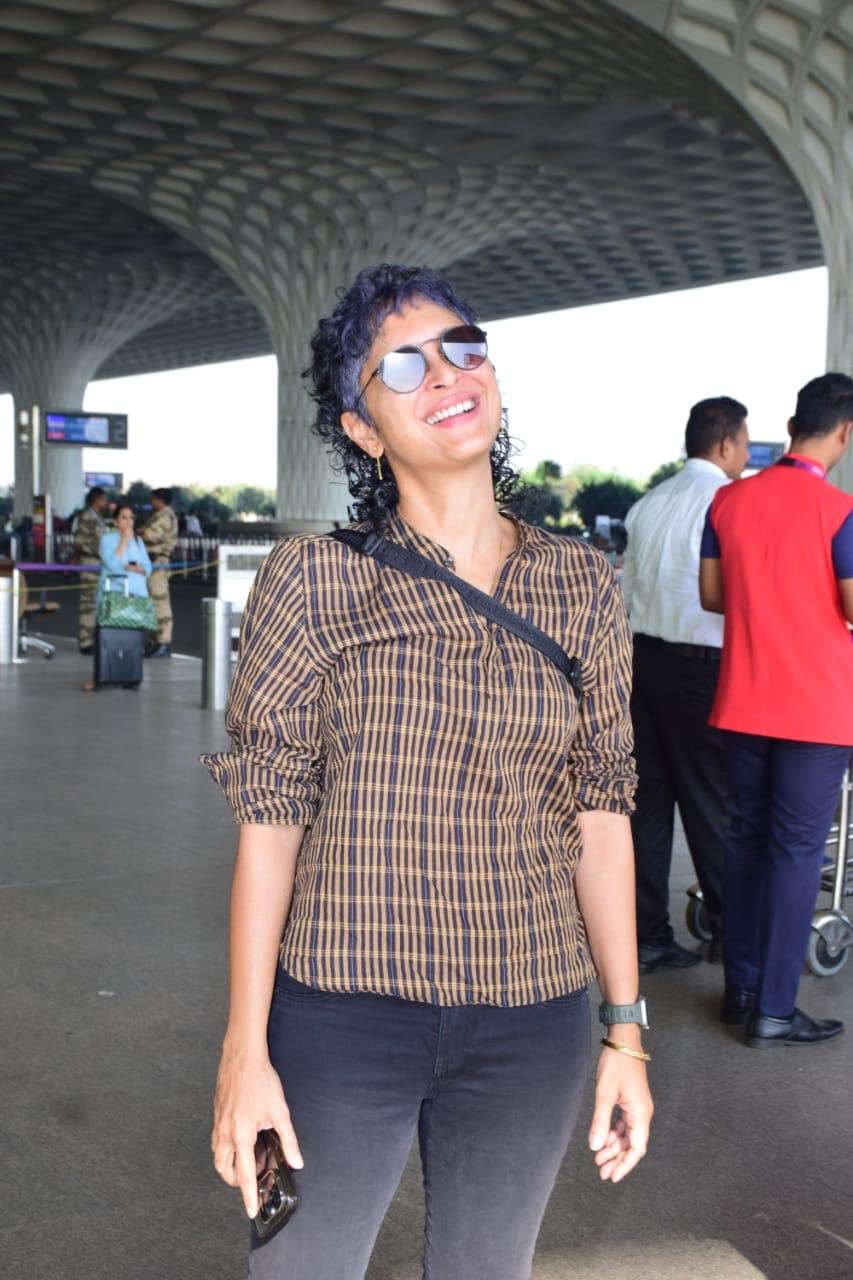 Kiran Rao was clicked at the Mumbai airport today. The visionary director flashed her warm smile for all the cameras
