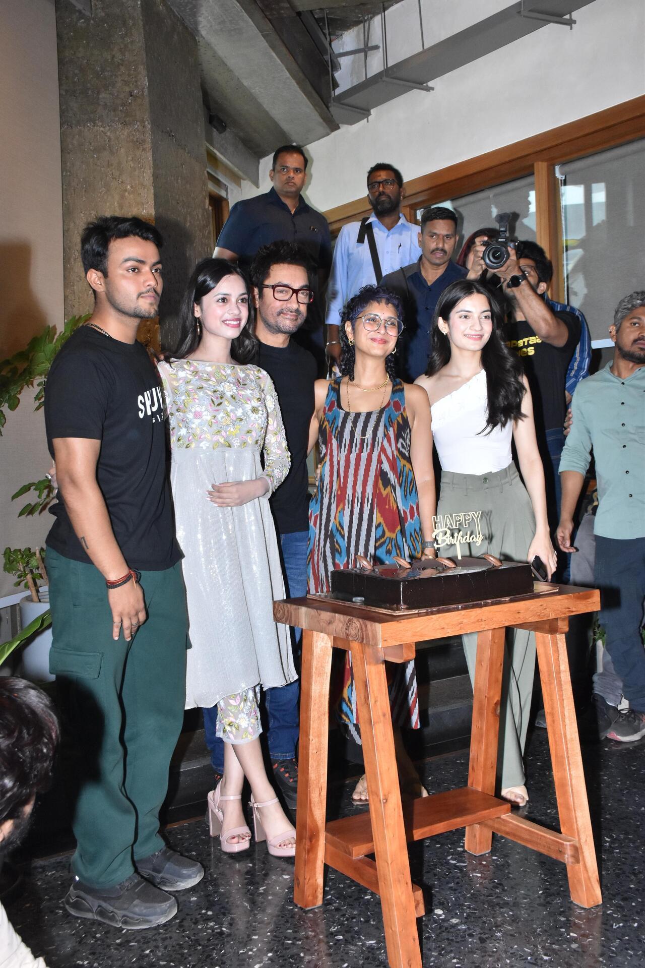 Aamir Khan was accompanied by the team of Laapataa Ladies for his birthday celebrations including ex-wife Kiran Rao