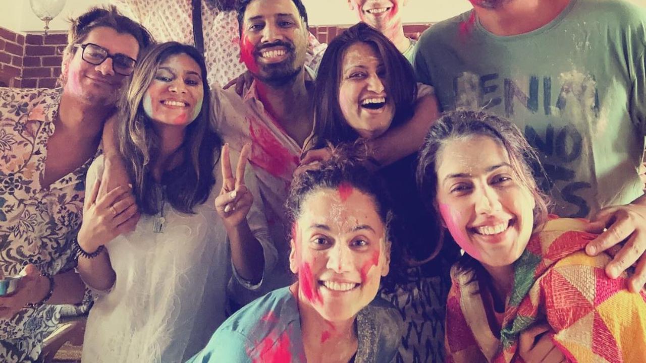 Taapsee Pannu plays Holi with Mathias Boe and friends amid reports of marriage