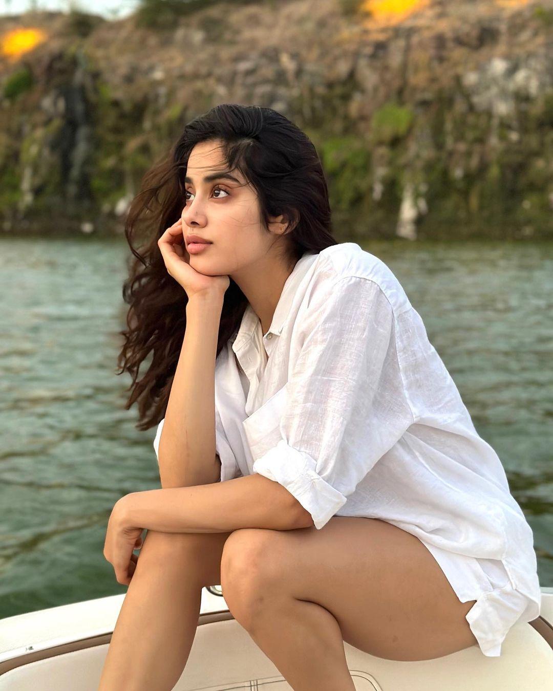 If Kiara's jeans are not what you want but rather a cotton fit will be your bae, then worry not. Janhvi Kapoor's long shirt and matching cotton shorts will be a perfect friend for your occasion