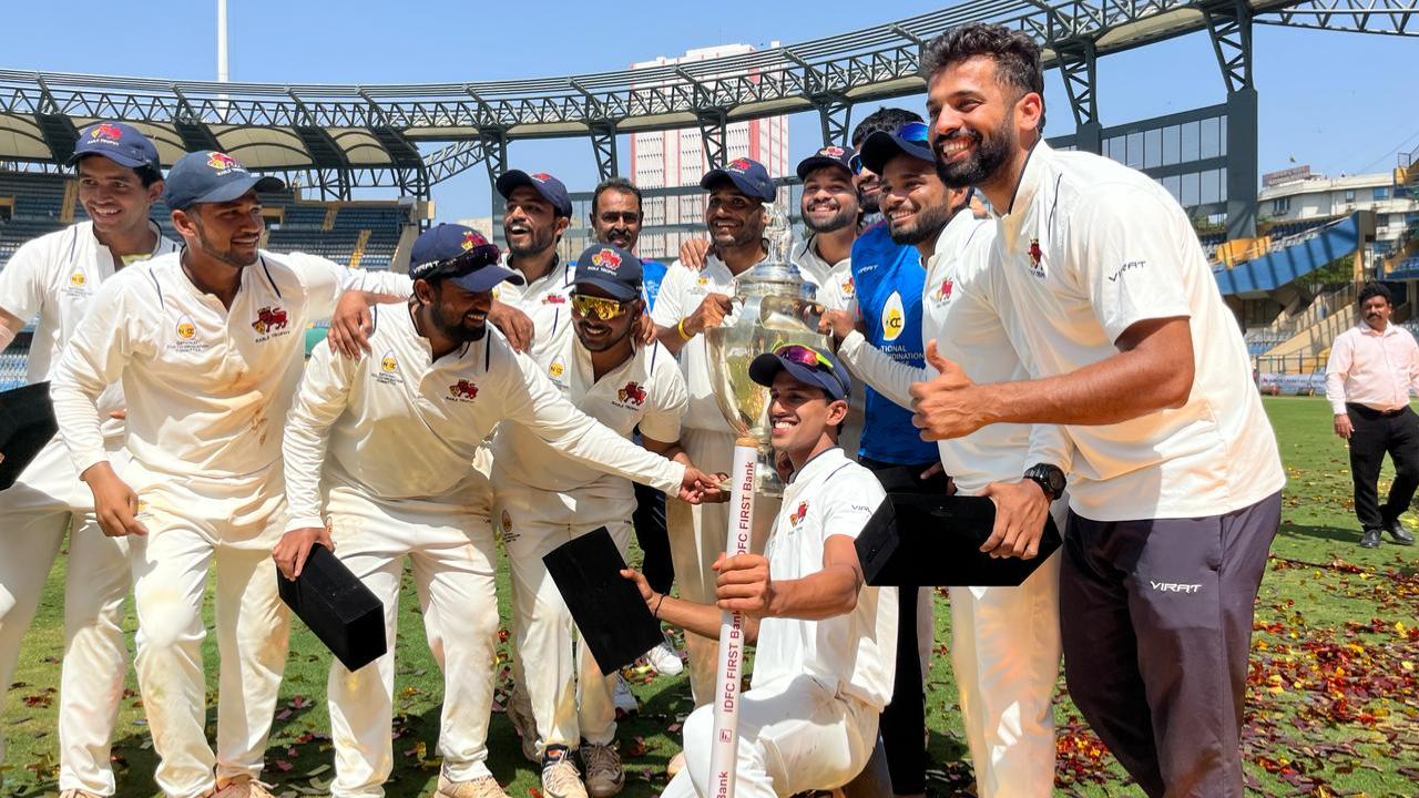 Domestic heavyweights Mumbai on Thursday added another showpiece to their trophy tally. The hosts secured a win over Vidarbha at the iconic Wankhede Stadium by 169 runs. This was the 42nd Ranji Trophy title for the Mumbaikars