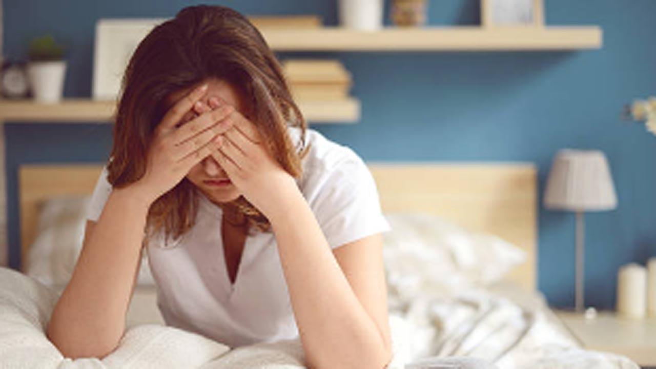 Women are thrice more at risk of migraines than men: Expert
