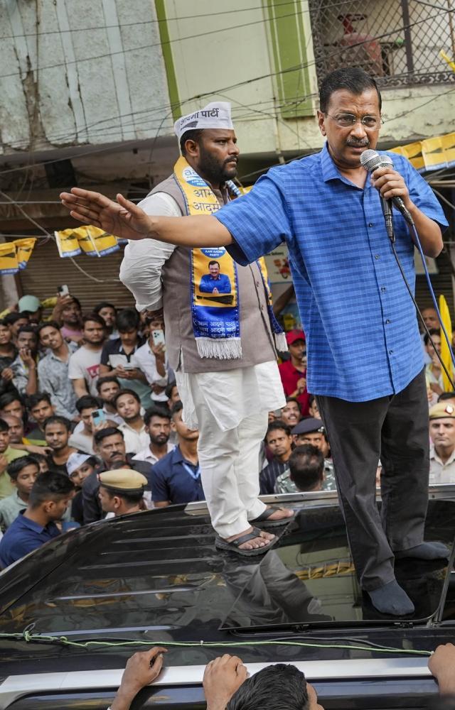 Kejriwal`s `Nukkad Sabha` in Delhi