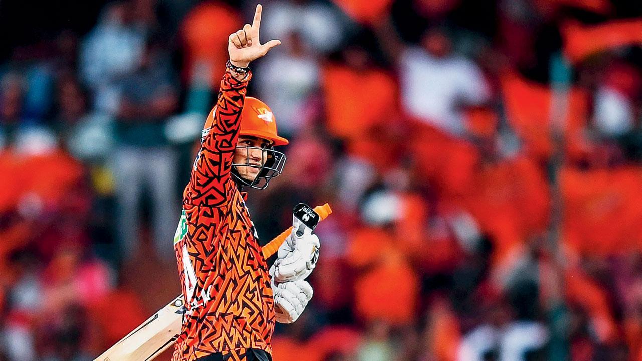 SRH rise to chase it