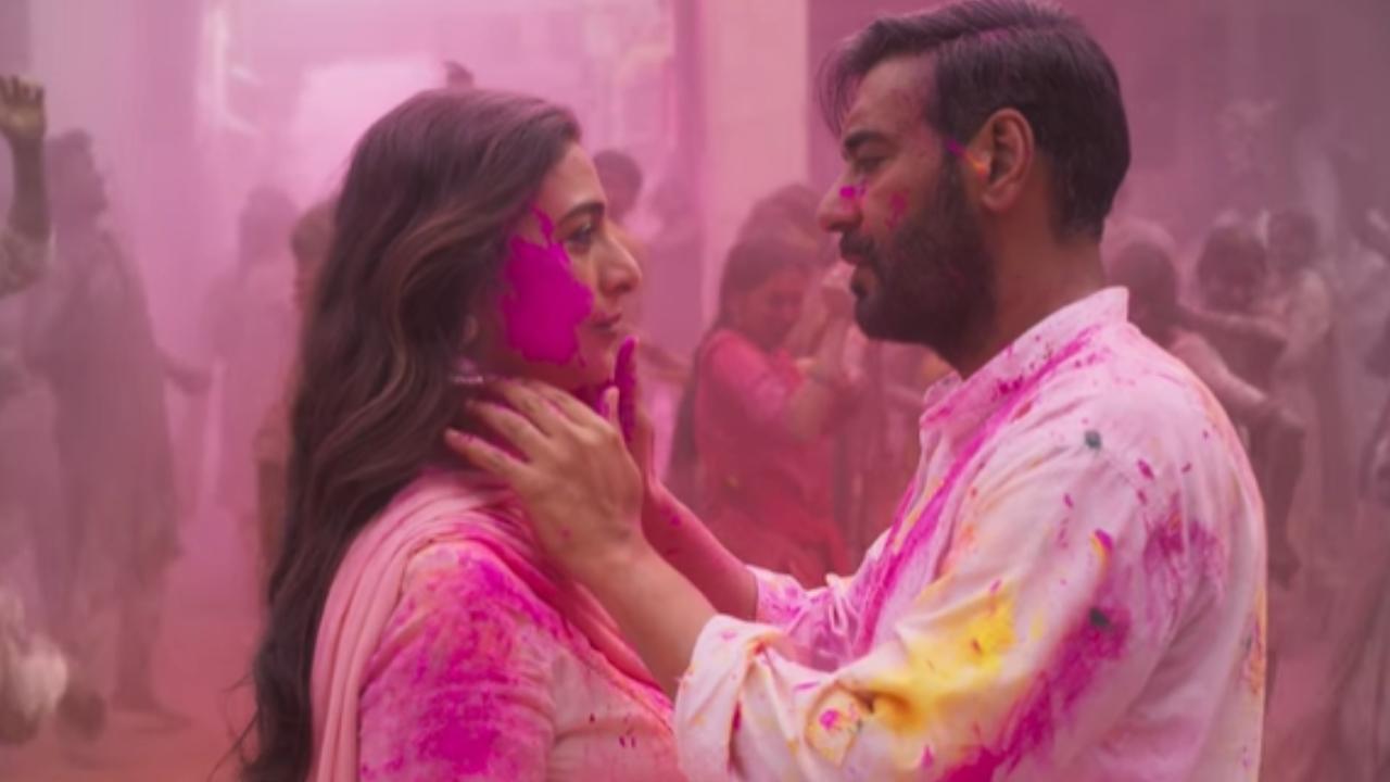Auron Mein Kahan Dum Teaser: Bollywood’s blockbuster duo Tabu & Ajay are back with dramatic love story
