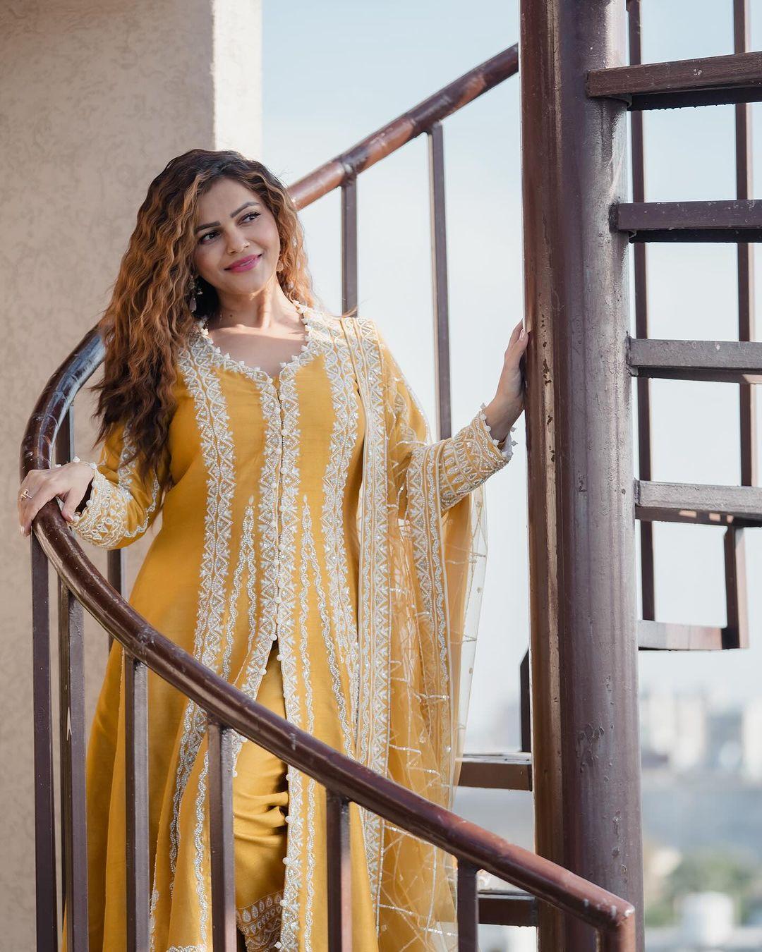 Rubina Dilaik is a diva when it comes to ethnic fashion; each and every look from her wardrobe is a must-have