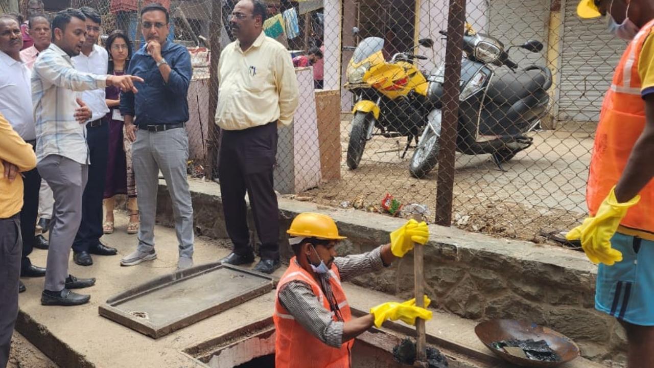 IN PHOTOS: BMC gears up to be monsoon ready, officials examine preparations