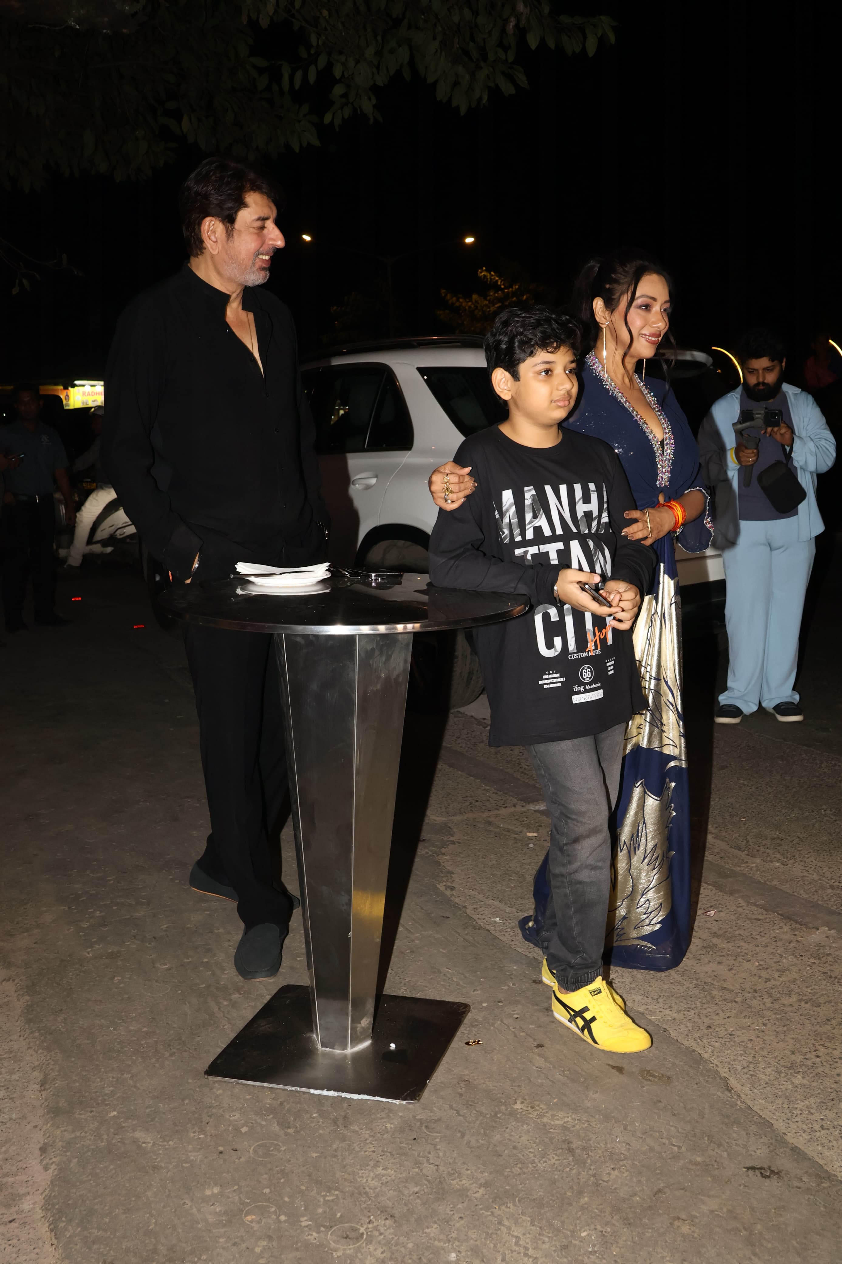 Rupali Ganguly arrived at the venue for her birthday bash with her husband and son. The actress looked stunning in a printed blue saree